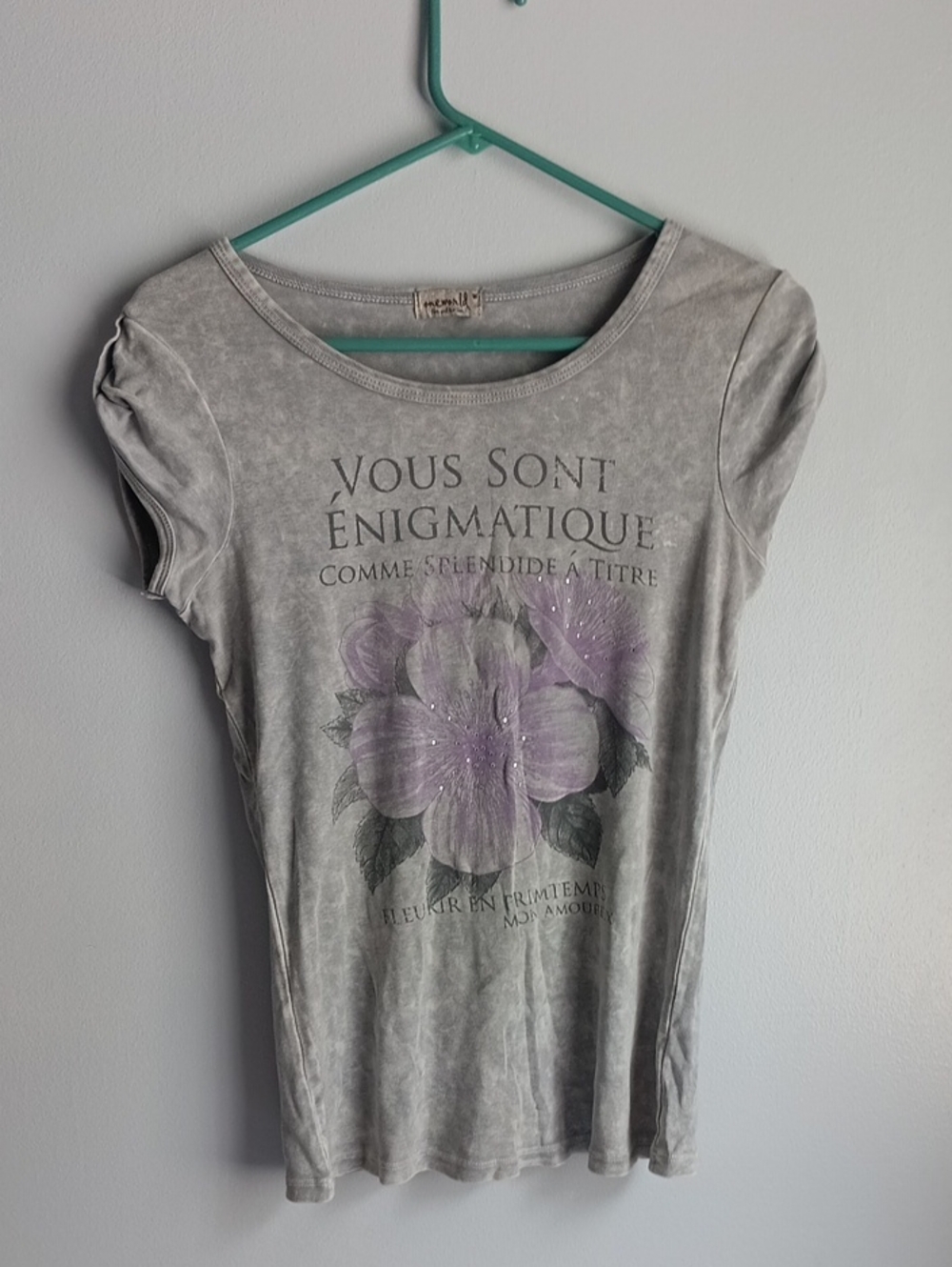 ONE WORLD Gray Scoop Neck Cotton  Tee with Lavender Floral Print